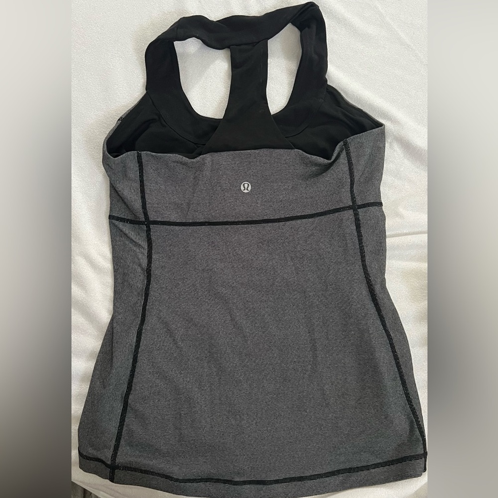 Lululemon athletic top